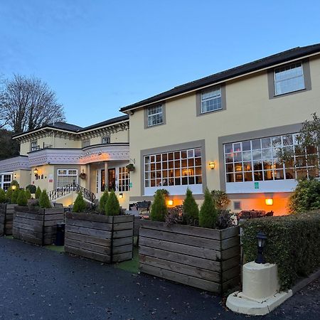 Reigate Manor Hotel Exteriör bild